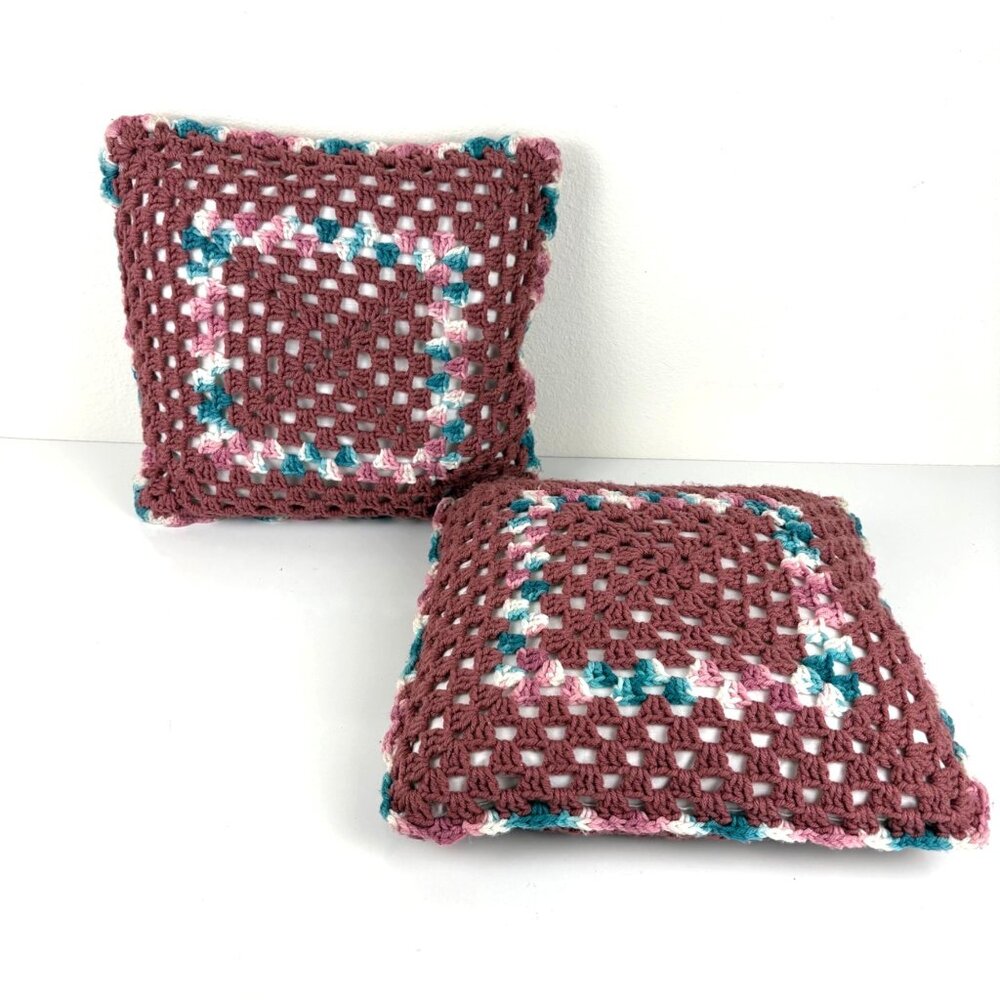 Set of 2 Chunky Crochet Cover Pillows Granny Square Pink Cottagecore Boho 14”